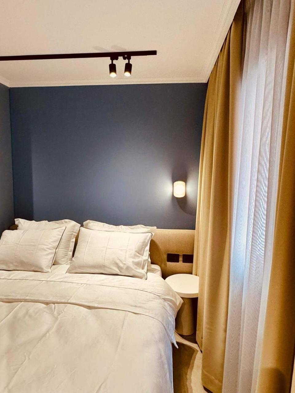 Lili'S Tirana Center Apartments Exterior photo